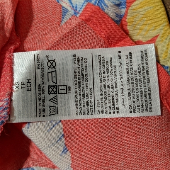 Old Navy Women's Sleeveless Hawaiian Print Floral Top Size XS - Picture 6 of 6